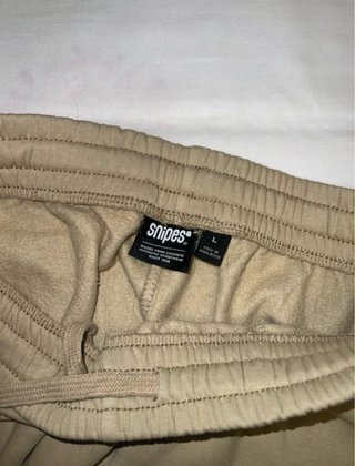 Pantalón chándal SNIPES beige