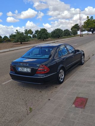 Mercedes-Benz Clase E 2003