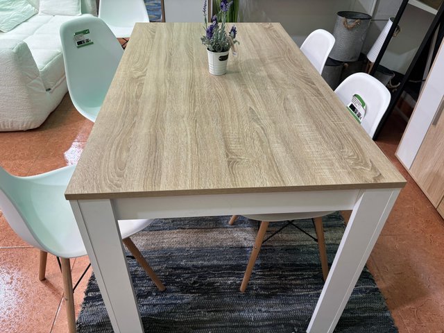 Mesa de comedor + 4 sillas Blanco/Cambria