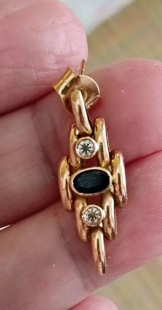 Pendiente suelto oro 18k