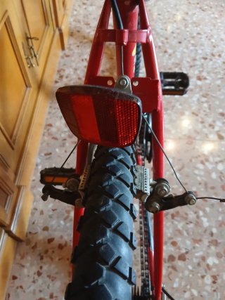 Bicicleta de Montaña METTA 18 Velocidades