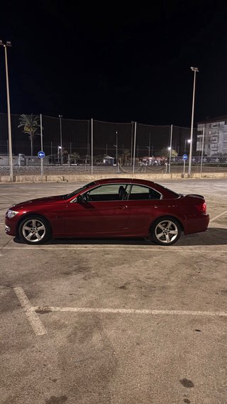 BMW 320i e93