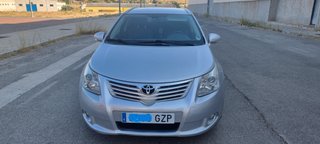 Toyota Avensis 2011