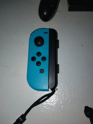 Mando Nintendo Switch (No sé si funciona)