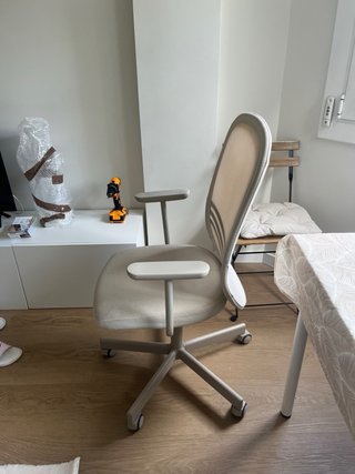 Silla de escritorio FLINTAN Ikea blanca