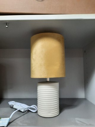Lámpara de mesa terciopelo dorado