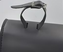 Bolsa Moto Custom Cuero Negra Tachuelas