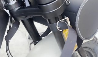 Bolsa Moto Custom Cuero Negra Tachuelas