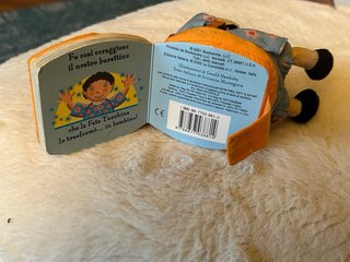 Libro Pinocchio con pupazzo zaino