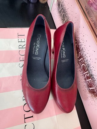 Zapatos de tacón Dorking rojos
