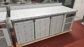 Mesa Refrigerada 3 Puertas GN 1/1