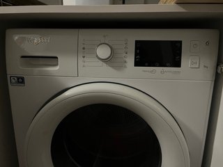 Secadora Whirlpool 9 kg 6th Sense