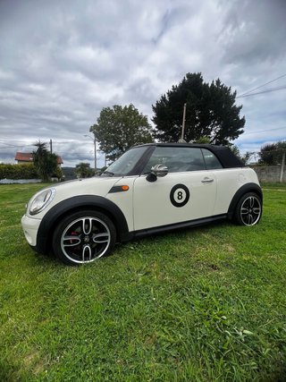 MINI Cooper Cabrio 2010