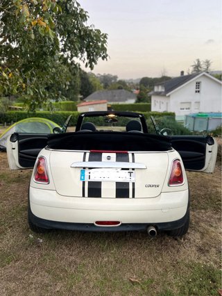 MINI Cooper Cabrio 2010