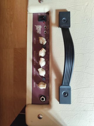Amplificador Guitarra Blackstar Debut 15E