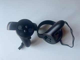 Oculus Rift CV1 + Mandos y Sensores