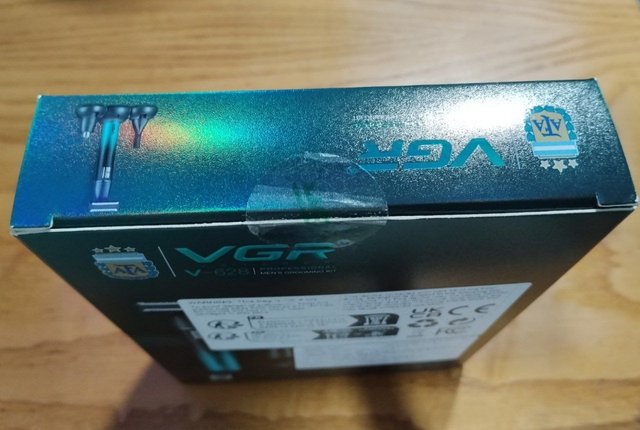 VGR 628 Depiladora Corporal Hombre 3 en 1