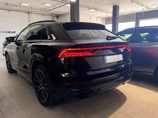 Audi Q8 50 TDI Black Line quattro tiptronic - 2022
