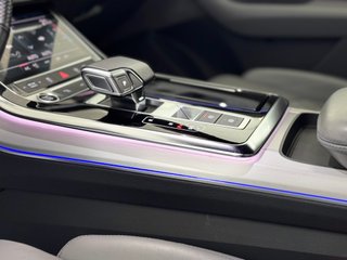Audi Q8 50 TDI Black Line quattro tiptronic - 2022
