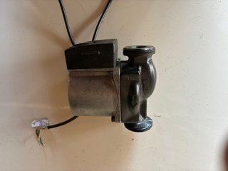 Bomba Grundfos UPS 25-50 Caldera