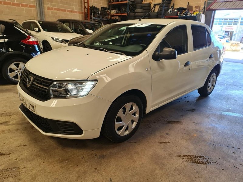Dacia Logan 1.0 TCE/SCe Ambiance 2017, foto 3