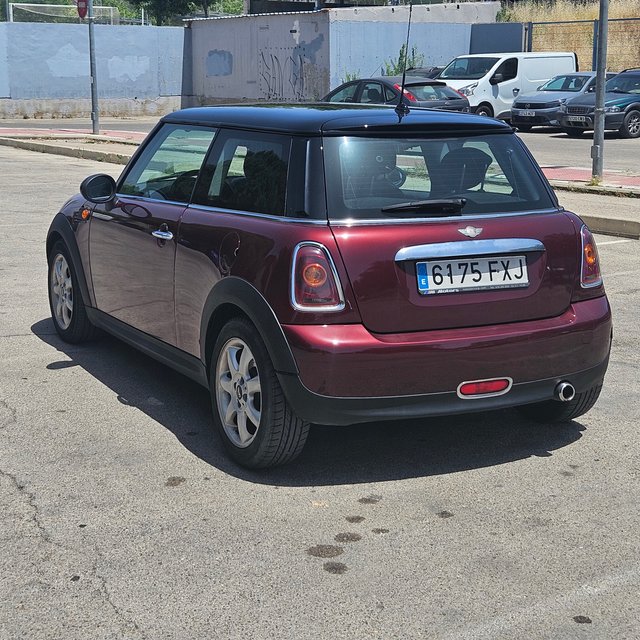 MINI COOPER 1.6D