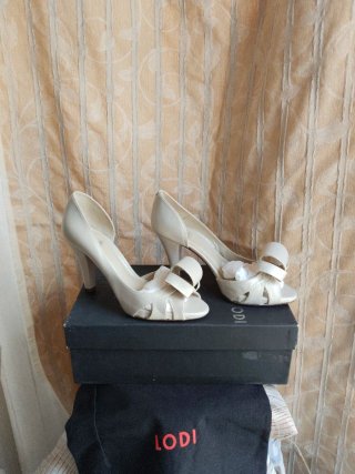 Zapatos Lodi Novia Talla 36 Beige