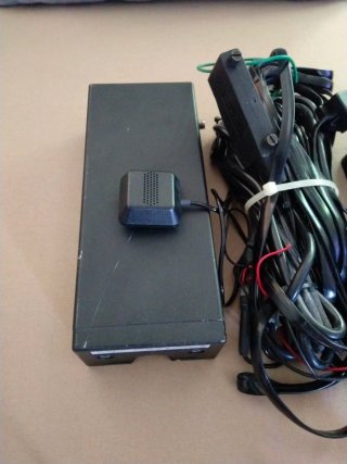 Teléfono fijo de coche antiguo