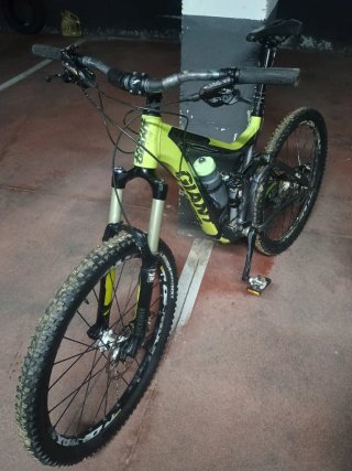 MTB Giant Reign 26 Bicicleta Montaña
