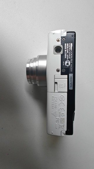 Cámara digital Nikon Coolpix S6200 Blanca para rep