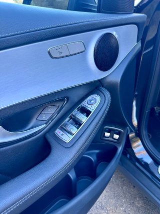 🔥 MERCEDES-BENZ GLC 300e AMG 🔥