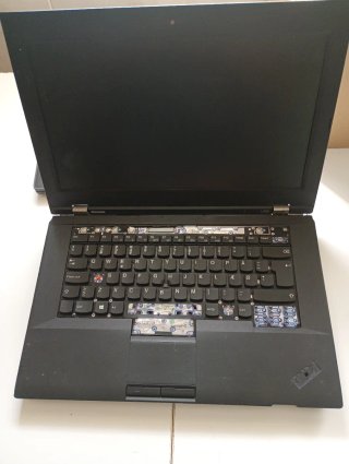 Portátil Acer para piezas y Lenovo con cargadores