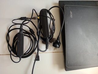 Portátil Acer para piezas y Lenovo con cargadores