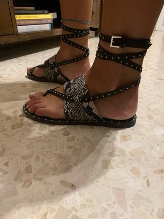 Sandalias EXE negras y multicolor nuevas