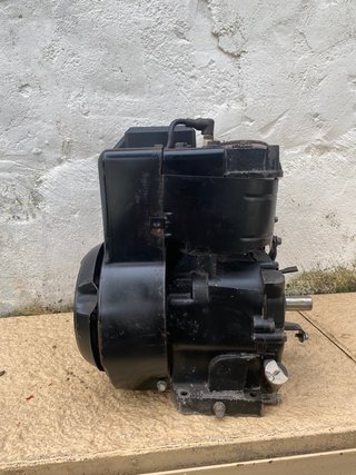 Motor Briggs & Stratton 5 HP