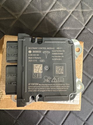 Módulo Control Restraint Tesla Bosch AB12.1