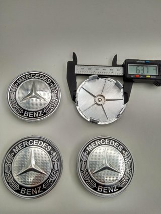 4 CENTROS DE RUEDA MERCEDES PLATA 68mm