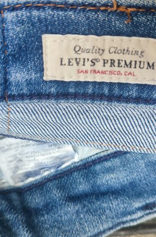 Pantalón Levi's 502 W31 L32