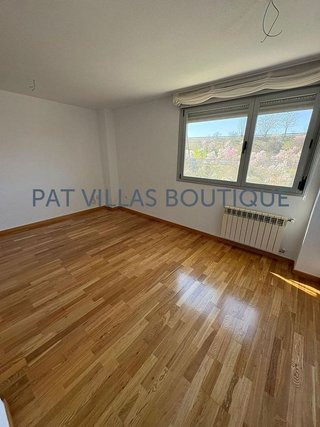 Piso en alquiler en Las Tablas en Madrid