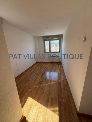Piso en alquiler en Las Tablas en Madrid