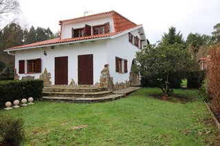 Chalet en alquiler en Teo