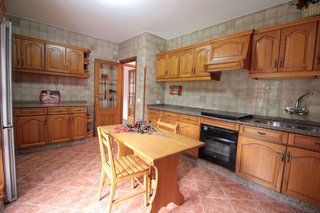 Chalet en alquiler en Teo