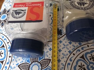 6 Contenitori in Plastica con Coperchio Dosatore