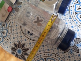 6 Contenitori in Plastica con Coperchio Dosatore