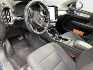 Volvo XC40 AUTOMÁTICO DIESEL 150C.V.