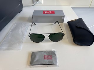 Gafas de sol Ray-Ban Aviator negras