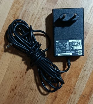 Volante Logitech + Pedales – F.A