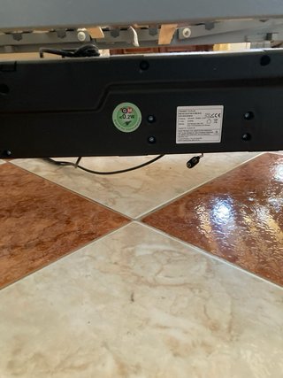 Cama articulada eléctrica. Incluye colchón propio