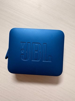 Altavoz JBL Azul go 2