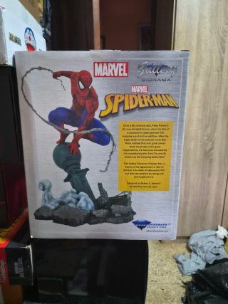 Figura PVC Diorama Spiderman Marvel Gallery